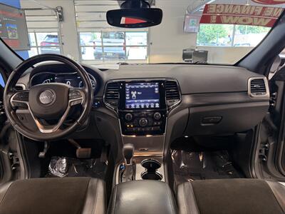 2020 Jeep Grand Cherokee Altitude   - Photo 32 - Grand Rapids, MI 49504