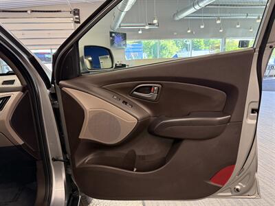 2014 Hyundai TUCSON SE   - Photo 12 - Grand Rapids, MI 49504