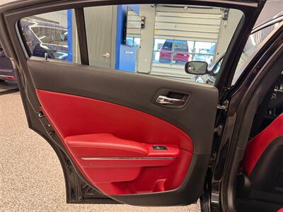 2014 Dodge Charger SXT   - Photo 18 - Grand Rapids, MI 49504