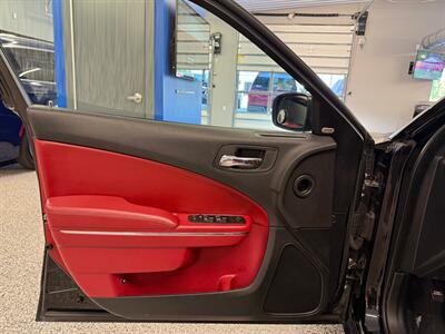 2014 Dodge Charger SXT   - Photo 21 - Grand Rapids, MI 49504