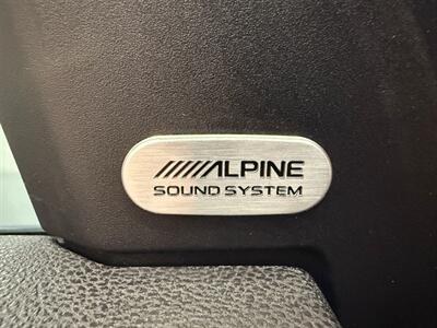 2014 Dodge Charger SXT   - Photo 30 - Grand Rapids, MI 49504