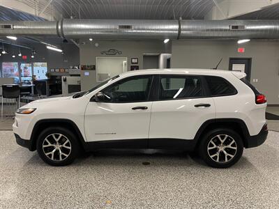 2014 Jeep Cherokee Sport   - Photo 5 - Grand Rapids, MI 49504