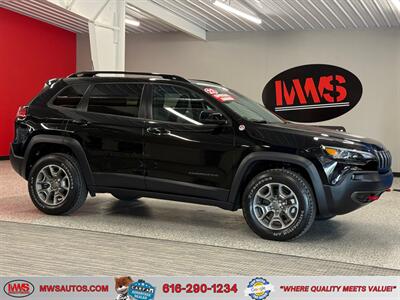 2022 Jeep Cherokee Trailhawk - Photo 1 - Grand Rapids, MI 49504