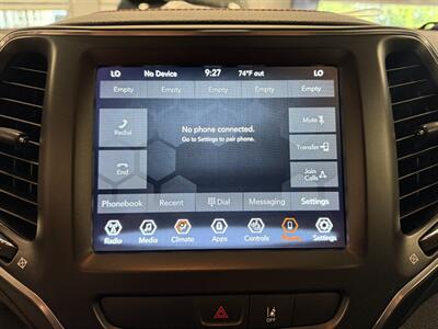 2022 Jeep Cherokee Trailhawk - Photo 30 - Grand Rapids, MI 49504