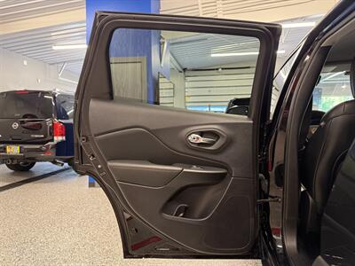 2022 Jeep Cherokee Trailhawk - Photo 20 - Grand Rapids, MI 49504