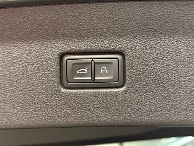 2021 Audi Q8 quattro Prestige 55 TFSI   - Photo 24 - Grand Rapids, MI 49504