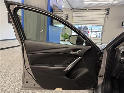 2015 Mazda Mazda6 i Grand Touring - Photo 20 - Grand Rapids, MI 49504