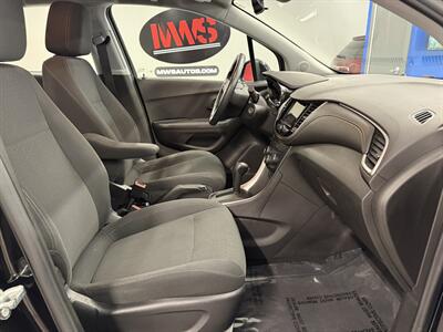 2018 Chevrolet Trax LS   - Photo 25 - Grand Rapids, MI 49504