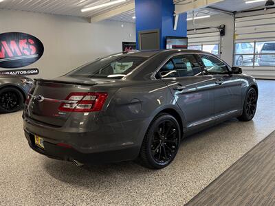 2018 Ford Taurus Limited   - Photo 7 - Grand Rapids, MI 49504