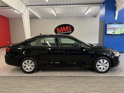 2014 Volkswagen Jetta SE   - Photo 8 - Grand Rapids, MI 49504