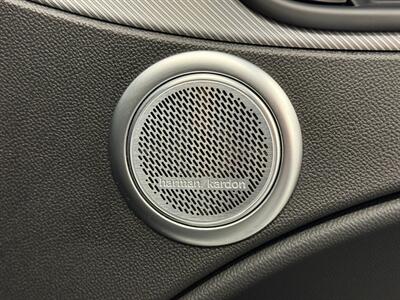 2019 Alfa Romeo Stelvio Ti Sport - Photo 13 - Grand Rapids, MI 49504