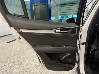 2019 Alfa Romeo Stelvio Ti Sport - Photo 25 - Grand Rapids, MI 49504