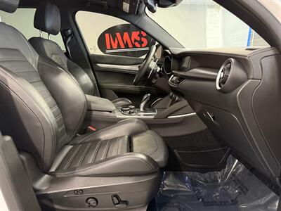 2019 Alfa Romeo Stelvio Ti Sport - Photo 15 - Grand Rapids, MI 49504