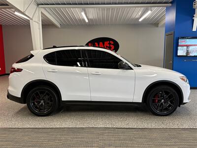 2019 Alfa Romeo Stelvio Ti Sport - Photo 8 - Grand Rapids, MI 49504