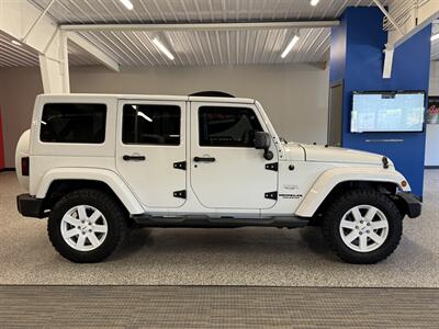 2012 Jeep Wrangler Unlimited Sahara   - Photo 7 - Grand Rapids, MI 49504