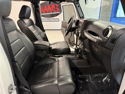 2012 Jeep Wrangler Unlimited Sahara   - Photo 30 - Grand Rapids, MI 49504