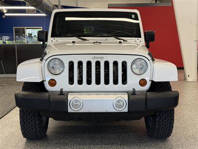 2012 Jeep Wrangler Unlimited Sahara   - Photo 2 - Grand Rapids, MI 49504