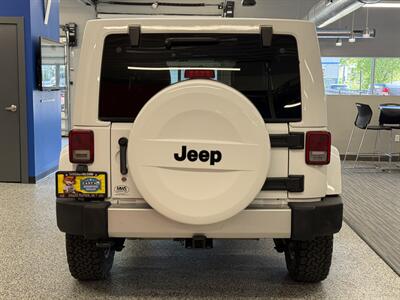 2012 Jeep Wrangler Unlimited Sahara   - Photo 11 - Grand Rapids, MI 49504