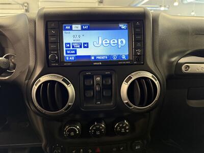 2012 Jeep Wrangler Unlimited Sahara   - Photo 24 - Grand Rapids, MI 49504