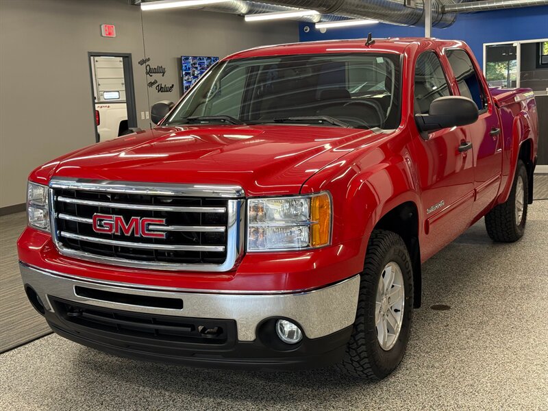 2012 Gmc Sierra 1500 SLE photo 3