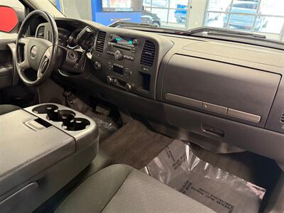 2012 GMC Sierra 1500 SLE - Photo 10 - Grand Rapids, MI 49504