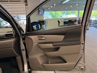 2011 Honda Odyssey EX-L w/DVD   - Photo 12 - Grand Rapids, MI 49504