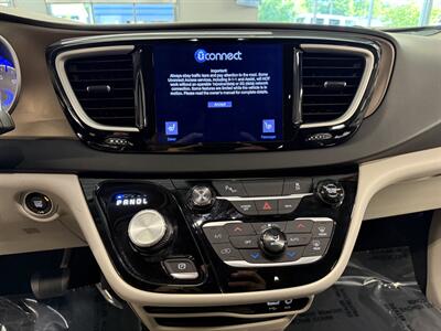 2017 Chrysler Pacifica Touring-L - Photo 21 - Grand Rapids, MI 49504
