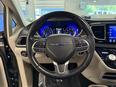 2017 Chrysler Pacifica Touring-L - Photo 33 - Grand Rapids, MI 49504