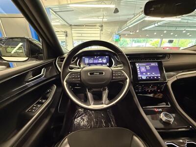 2022 Jeep Grand Cherokee L Laredo   - Photo 25 - Grand Rapids, MI 49504