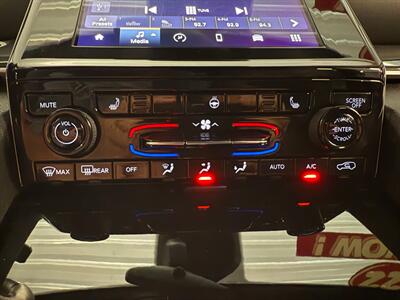 2022 Jeep Grand Cherokee L Laredo   - Photo 32 - Grand Rapids, MI 49504
