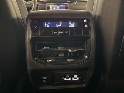 2022 Jeep Grand Cherokee L Laredo   - Photo 27 - Grand Rapids, MI 49504