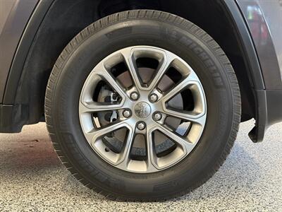 2015 Jeep Grand Cherokee Limited   - Photo 9 - Grand Rapids, MI 49504
