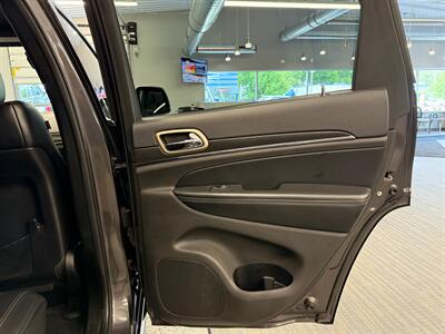 2015 Jeep Grand Cherokee Limited   - Photo 14 - Grand Rapids, MI 49504
