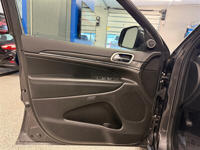 2019 Jeep Grand Cherokee Limited   - Photo 27 - Grand Rapids, MI 49504