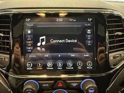 2019 Jeep Grand Cherokee Limited   - Photo 38 - Grand Rapids, MI 49504