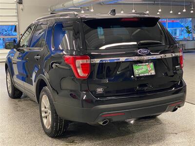 2016 Ford Explorer   - Photo 6 - Grand Rapids, MI 49504