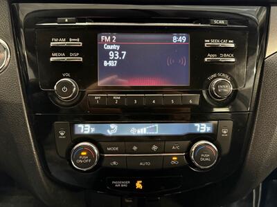 2016 Nissan Rogue SV - Photo 30 - Grand Rapids, MI 49504