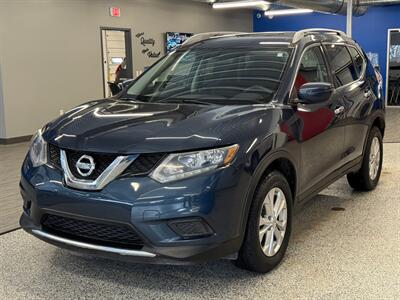 2016 Nissan Rogue SV - Photo 3 - Grand Rapids, MI 49504