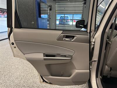 2012 Subaru Forester 2.5X Premium   - Photo 32 - Grand Rapids, MI 49504