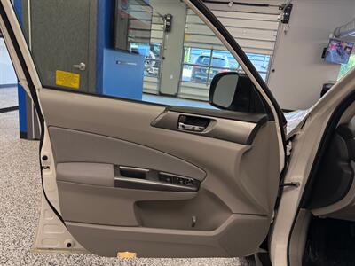 2012 Subaru Forester 2.5X Premium   - Photo 34 - Grand Rapids, MI 49504
