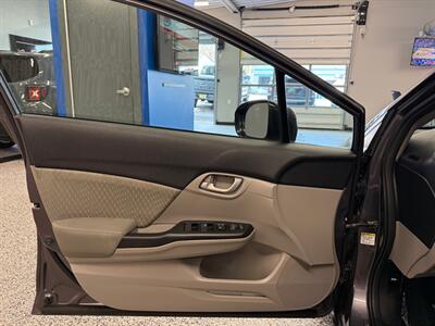 2015 Honda Civic LX   - Photo 18 - Grand Rapids, MI 49504