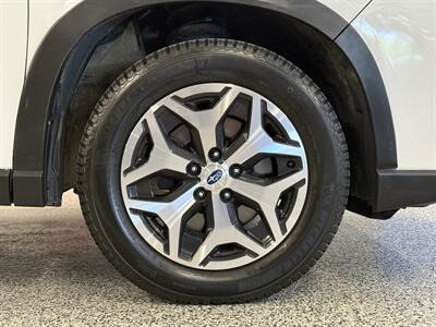 2021 Subaru Forester Premium - Photo 9 - Grand Rapids, MI 49504
