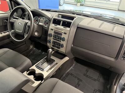 2012 Ford Escape XLT   - Photo 12 - Grand Rapids, MI 49504