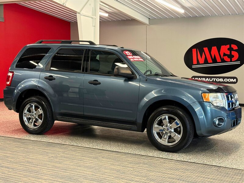 2012 Ford Escape XLT   - Photo 1 - Grand Rapids, MI 49504