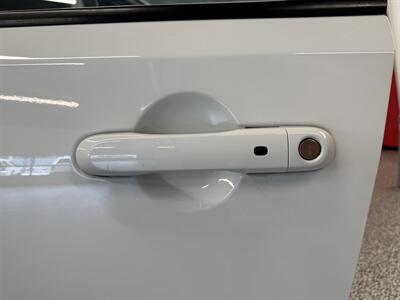 2015 Jeep Renegade Limited - Photo 43 - Grand Rapids, MI 49504