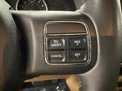 2012 Jeep Wrangler Unlimited Sahara   - Photo 14 - Grand Rapids, MI 49504