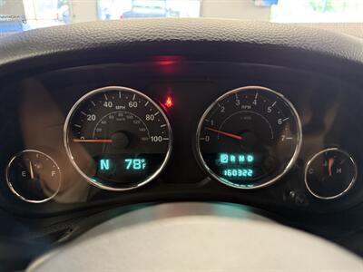 2012 Jeep Wrangler Unlimited Sahara   - Photo 16 - Grand Rapids, MI 49504
