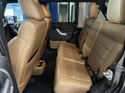 2012 Jeep Wrangler Unlimited Sahara   - Photo 25 - Grand Rapids, MI 49504