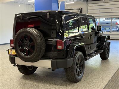 2012 Jeep Wrangler Unlimited Sahara   - Photo 13 - Grand Rapids, MI 49504