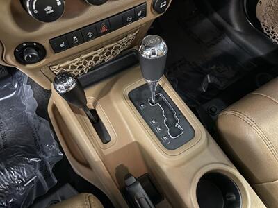 2012 Jeep Wrangler Unlimited Sahara   - Photo 23 - Grand Rapids, MI 49504